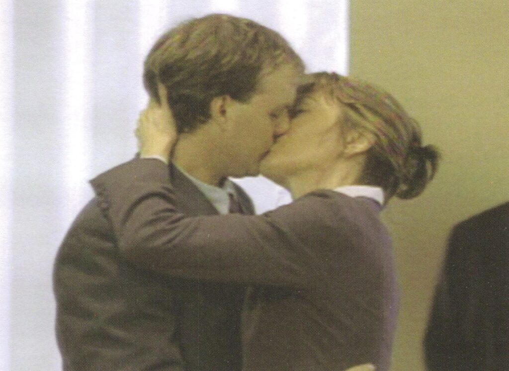 Transit-Gum,Plants,Cat Pee, TV-Boardroom, Print-Smokin' Granny, Radio-Questions