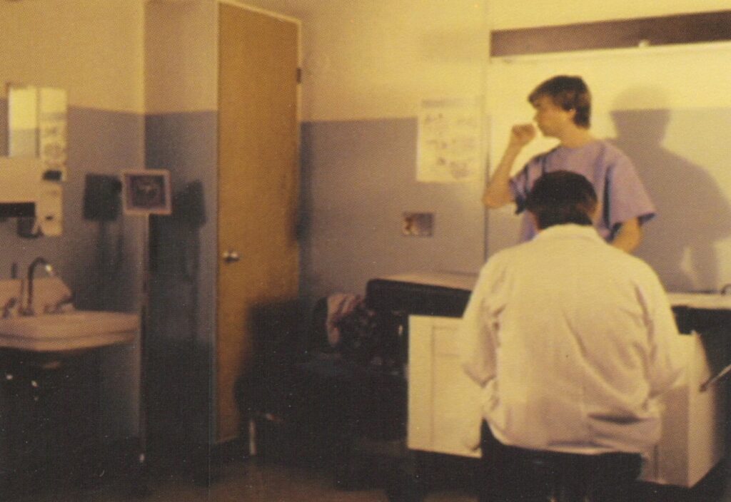 Transit- Isolation,Ointment,Suffer,Symptom,Burning Sensation,11.5 Million,Growths,1 in 2,High School,Subway Floor Contract, Print-Wild Postings,Urine Test,Bed,Wrestler,Red Head,Pamphlet,Sandwich, Interactive- curethecatch.ca, Live Event- Virgin Mobile Launch Stunt,Virgin Movile Launch Party, Direct Mail- Launch Party Prescription Invite, TV- The Catch,Clark, Radio- Phone,Rates