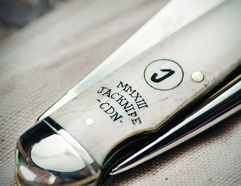 Jacknife Scrimshaw Blade