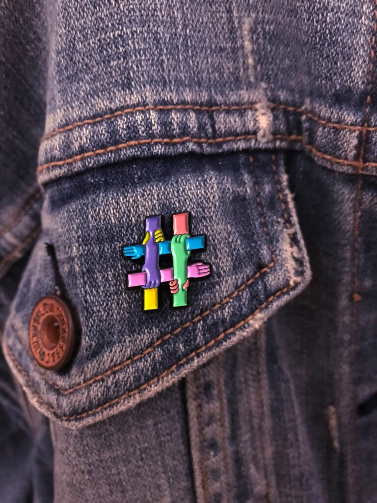 #EndBullyingPin Logo