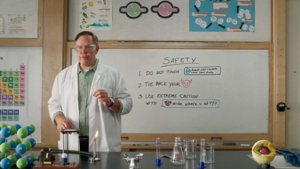 Phones Don't Make Sense in School